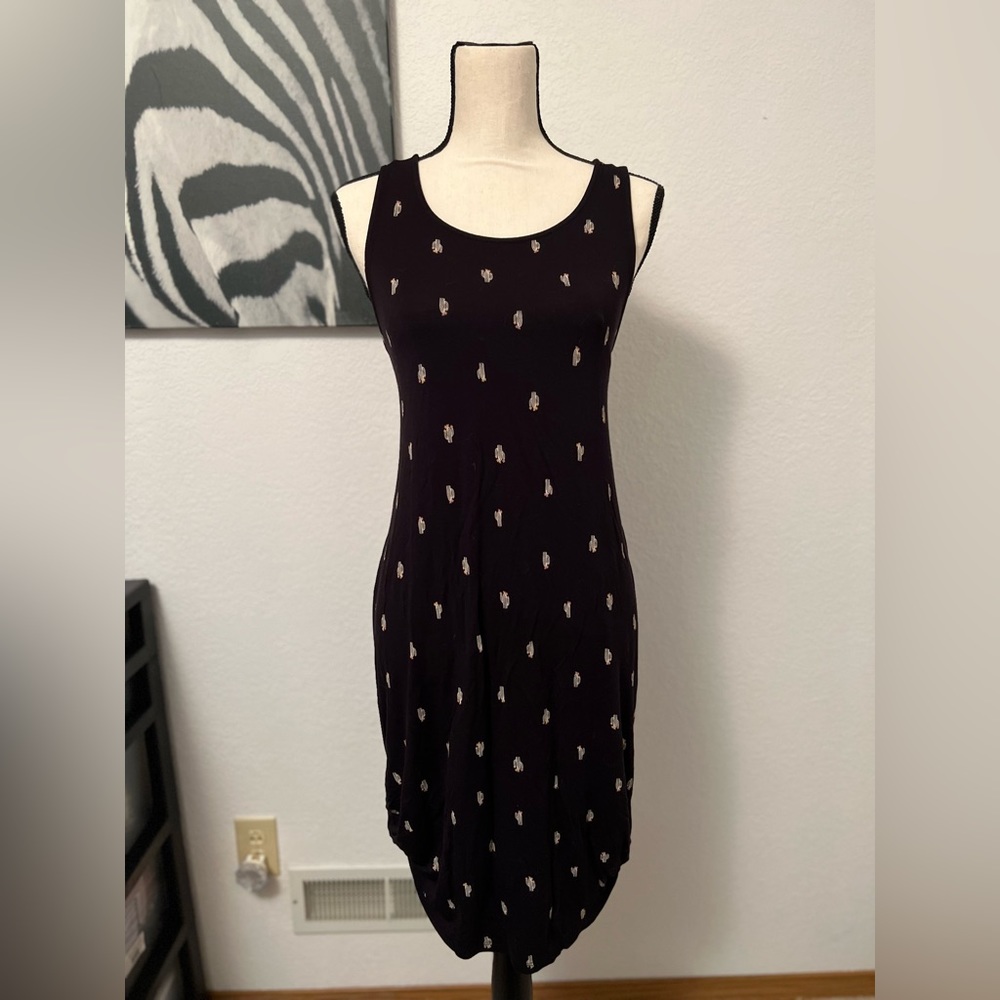 Sonoma XL Cactus Cotton Dress with Keyhole Back; lightly used.